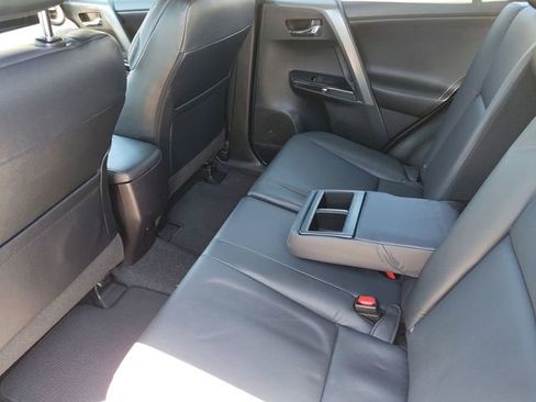 Used 2017 Toyota RAV4 SE w/ Advanced Technology Package AWD/4WD image 10