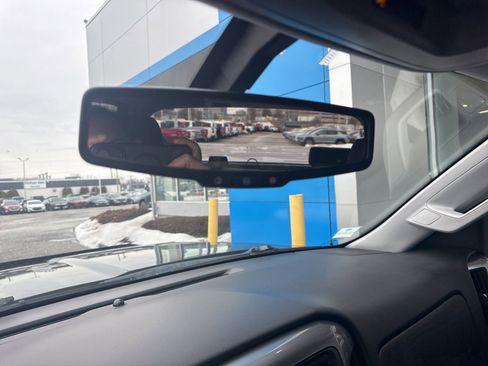 Used 2015 Chevrolet Silverado 1500 LT image 28