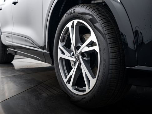 New 2027 Audi Q6 e-tron Premium Plus AWD/4WD image 23