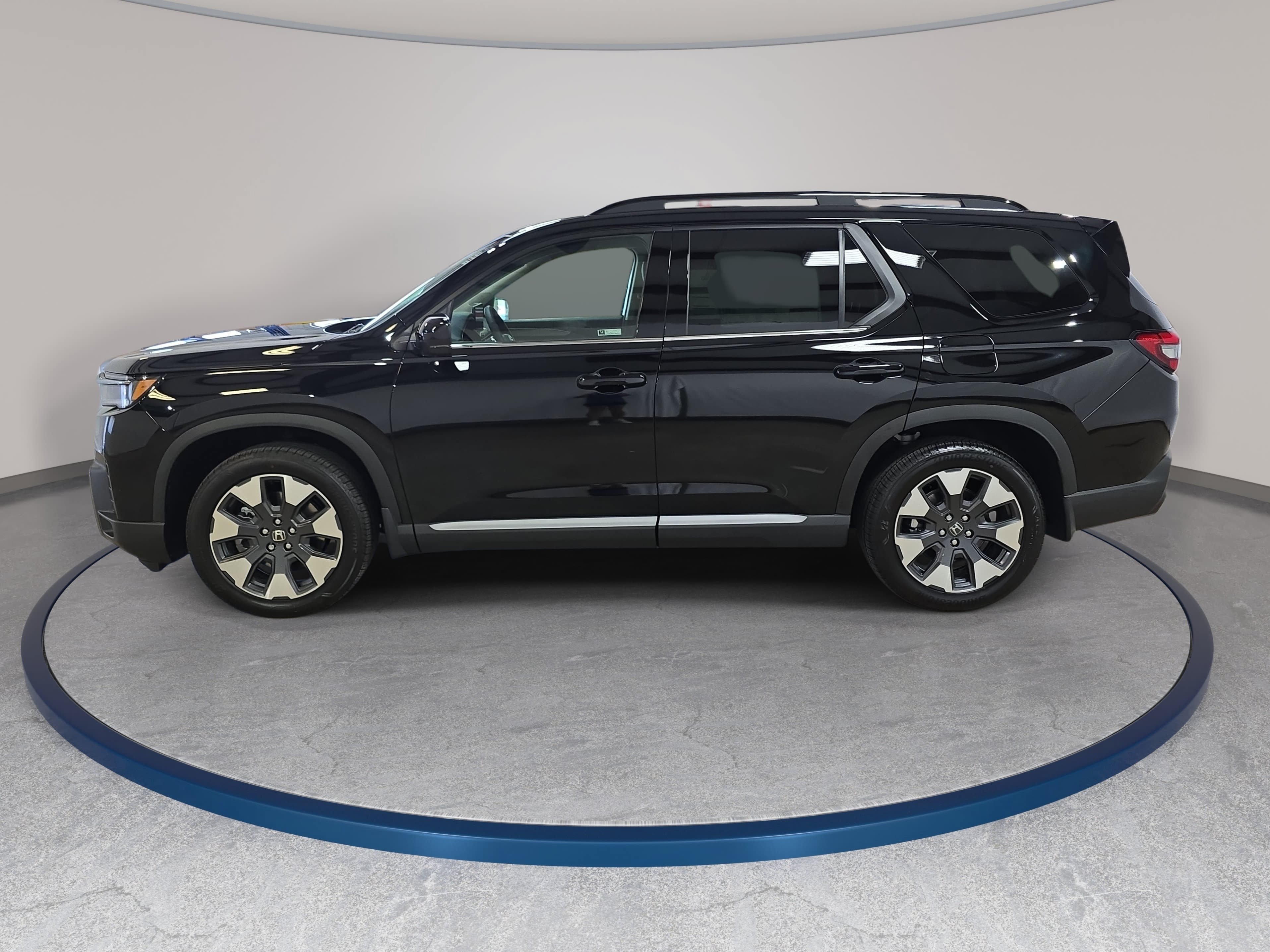 New 2026 Honda Pilot Elite image 9