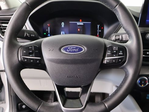 Used 2023 Ford Escape Active image 3