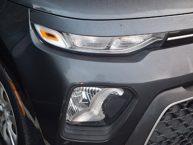 Used 2020 Kia Soul LX FWD image 4