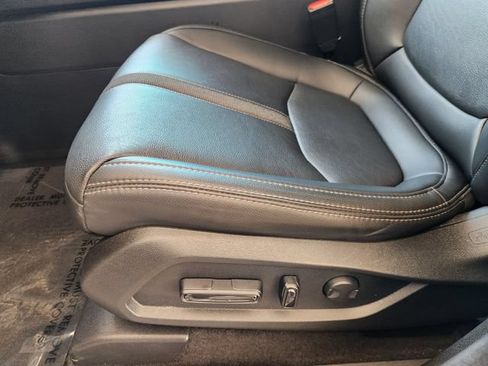 Used 2025 Honda Pilot EX-L image 25