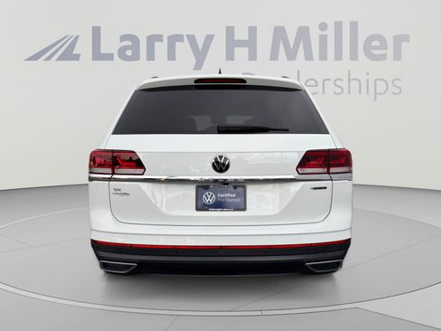Used 2023 Volkswagen Atlas SE AWD/4WD image 4