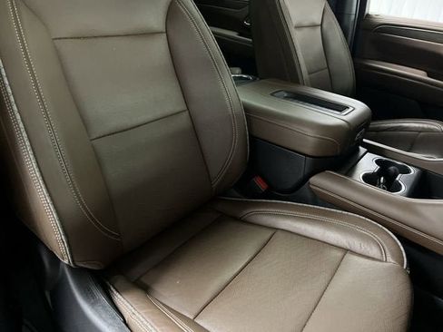 Certified 2023 Chevrolet Tahoe High Country AWD/4WD image 28