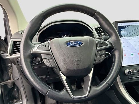 Certified 2022 Ford Edge SEL w/ Convenience Package AWD/4WD image 12