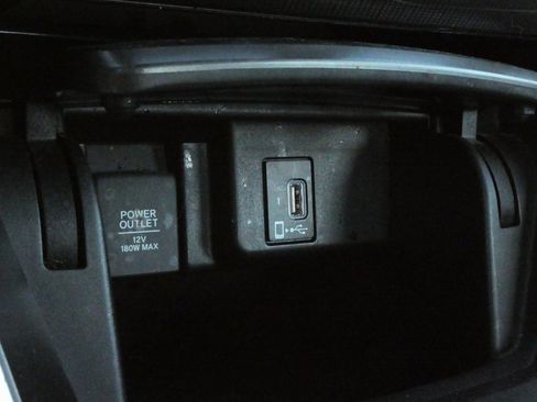 Used 2019 Honda Accord Sport image 14