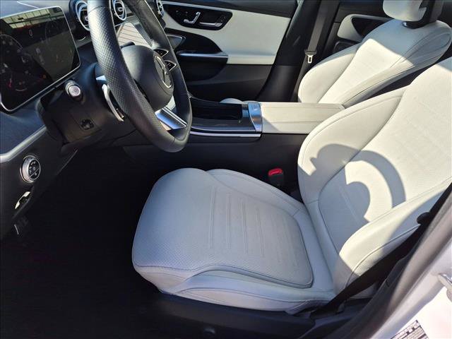 Used 2025 Mercedes-Benz C 300 Sedan image 15