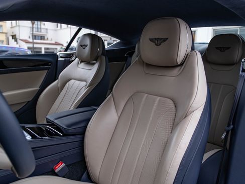 Used 2023 Bentley Continental GT Mulliner image 25