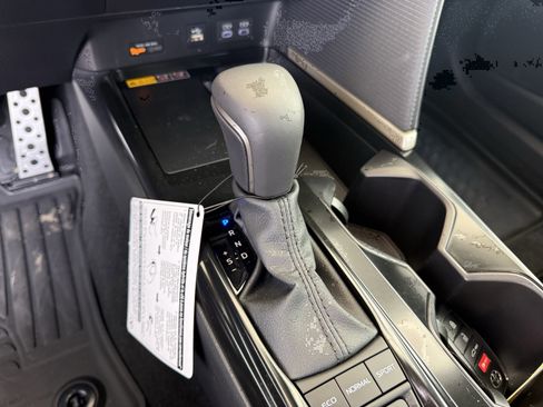 Certified 2026 Toyota Camry SE image 17