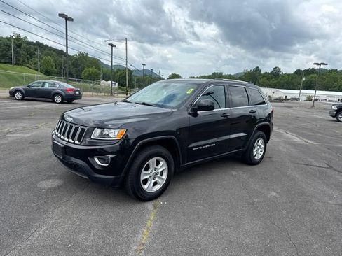 Used 2015 Jeep Grand Cherokee Laredo w/ Quick Order Package 23E AWD/4WD image 4