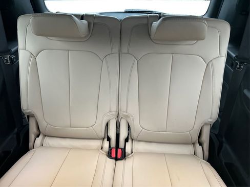 New 2026 Jeep Grand Cherokee L Limited image 39