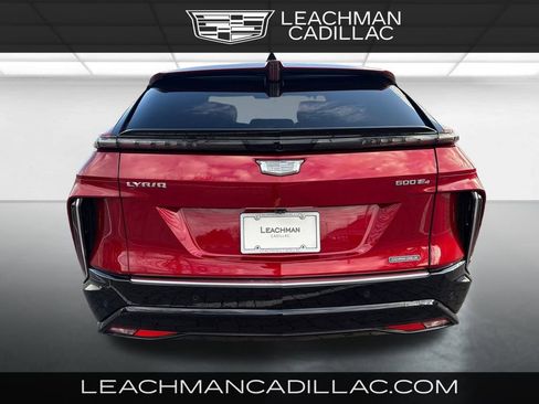 New 2025 Cadillac Lyriq Premium Luxury image 5