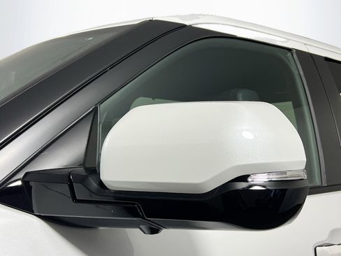 New 2026 Toyota Tundra Platinum AWD/4WD image 12