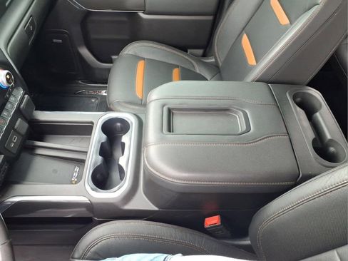 Used 2021 GMC Sierra 1500 AT4 w/ AT4 Premium Package AWD/4WD image 14