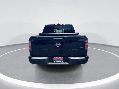 Used 2024 Nissan Frontier SV w/ SV Convenience Package RWD image 6