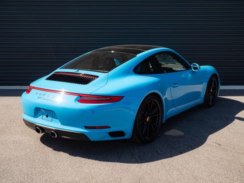 Used 2017 Porsche 911 Carrera 4S AWD/4WD image 22