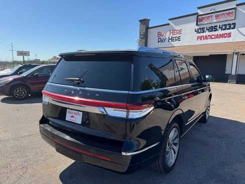 Used 2022 Lincoln Navigator Reserve AWD/4WD image 8