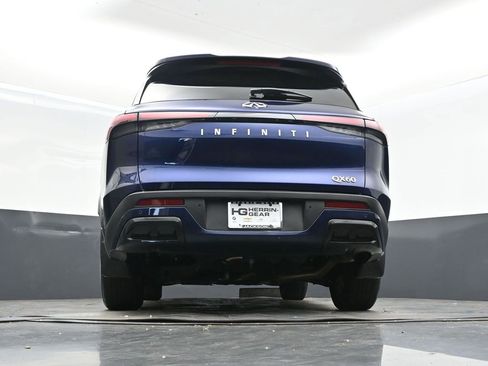 Certified 2023 INFINITI QX60 Pure image 42