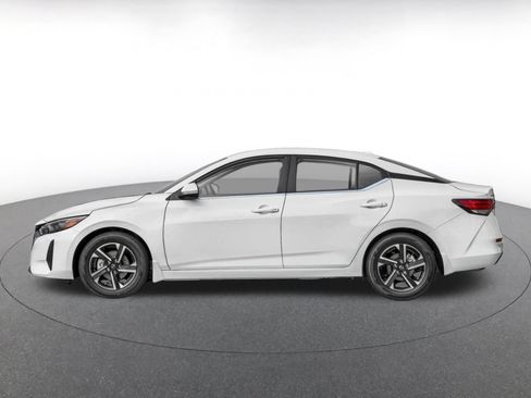 Used 2025 Nissan Sentra SV FWD image 3