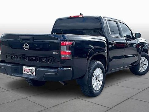 Certified 2022 Nissan Frontier SV w/ Technology Package image 12