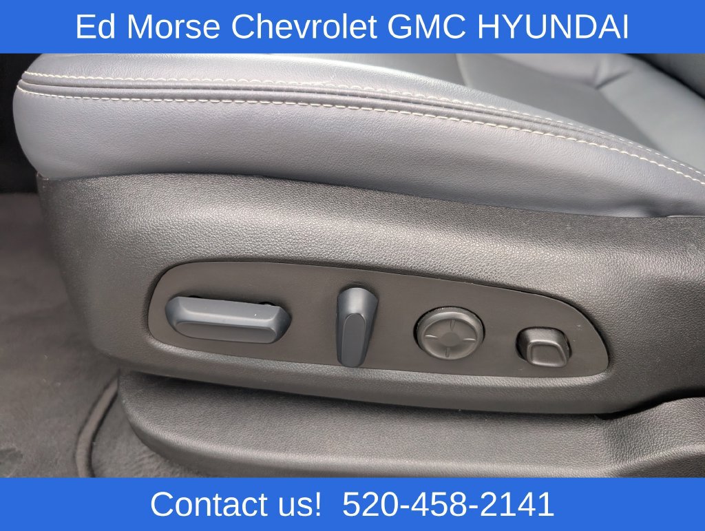 Used 2024 Buick Enclave Premium AWD/4WD image 10
