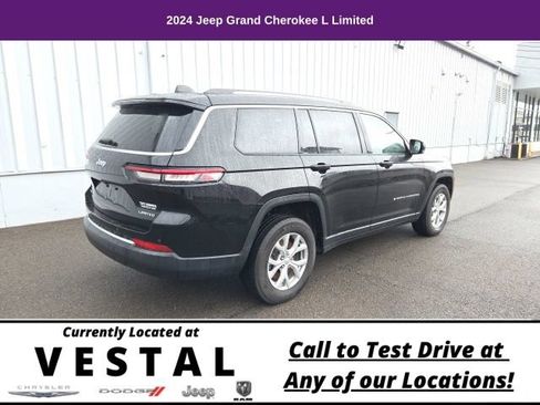 Used 2024 Jeep Grand Cherokee L Limited AWD/4WD image 5