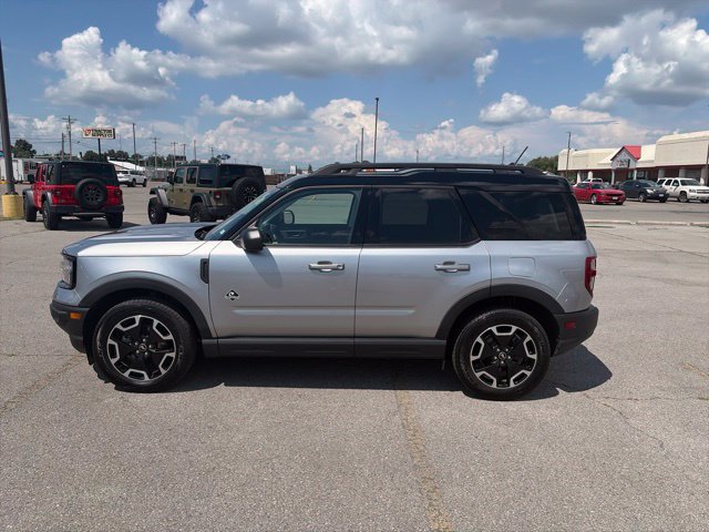 Used 2023 Ford Bronco Sport Outer Banks AWD/4WD image 3