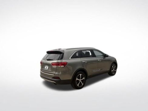 Used 2017 Kia Sorento EX AWD/4WD image 3