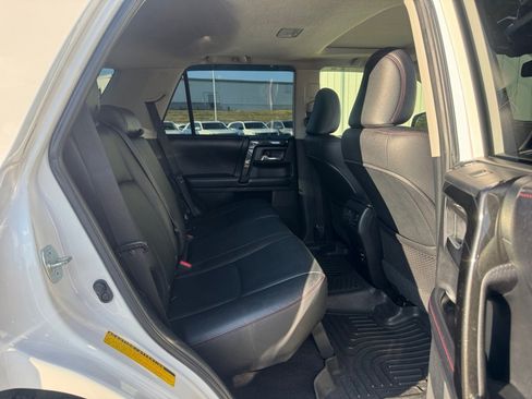 Used 2016 Toyota 4Runner Trail Premium image 32