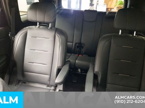 Used 2026 Hyundai Palisade Calligraphy image 12