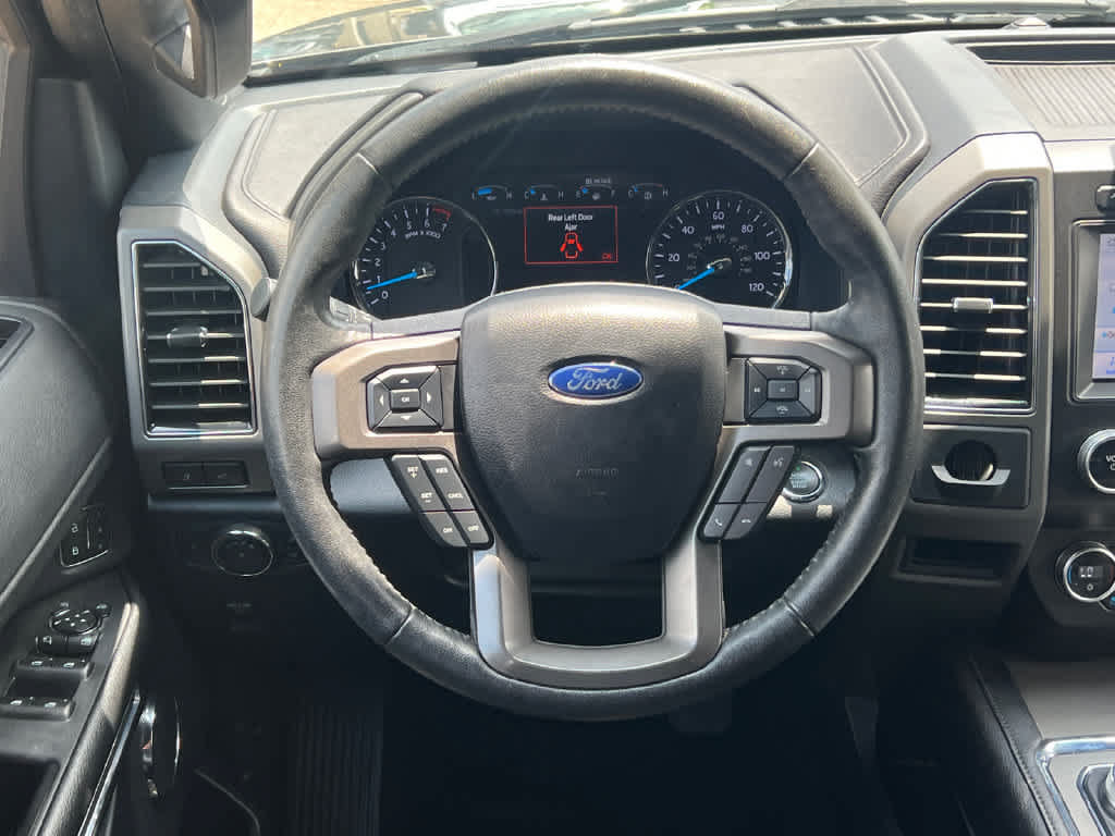 Used 2020 Ford Expedition Max XLT w/ Equipment Group 202A AWD/4WD image 26