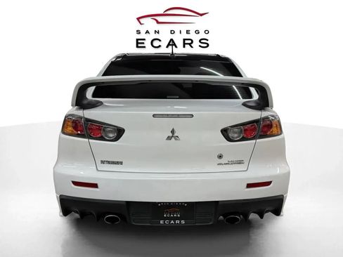 Used 2015 Mitsubishi Lancer Evolution Final Edition image 4