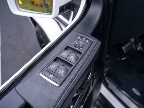 Used 2017 Mercedes-Benz G 550 image 27