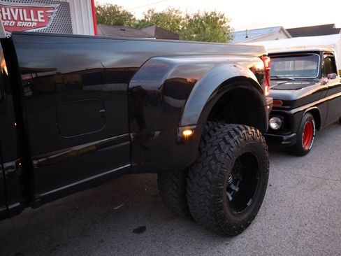 Used 2021 Ford F350 Lariat w/ Lariat Ultimate Package image 25