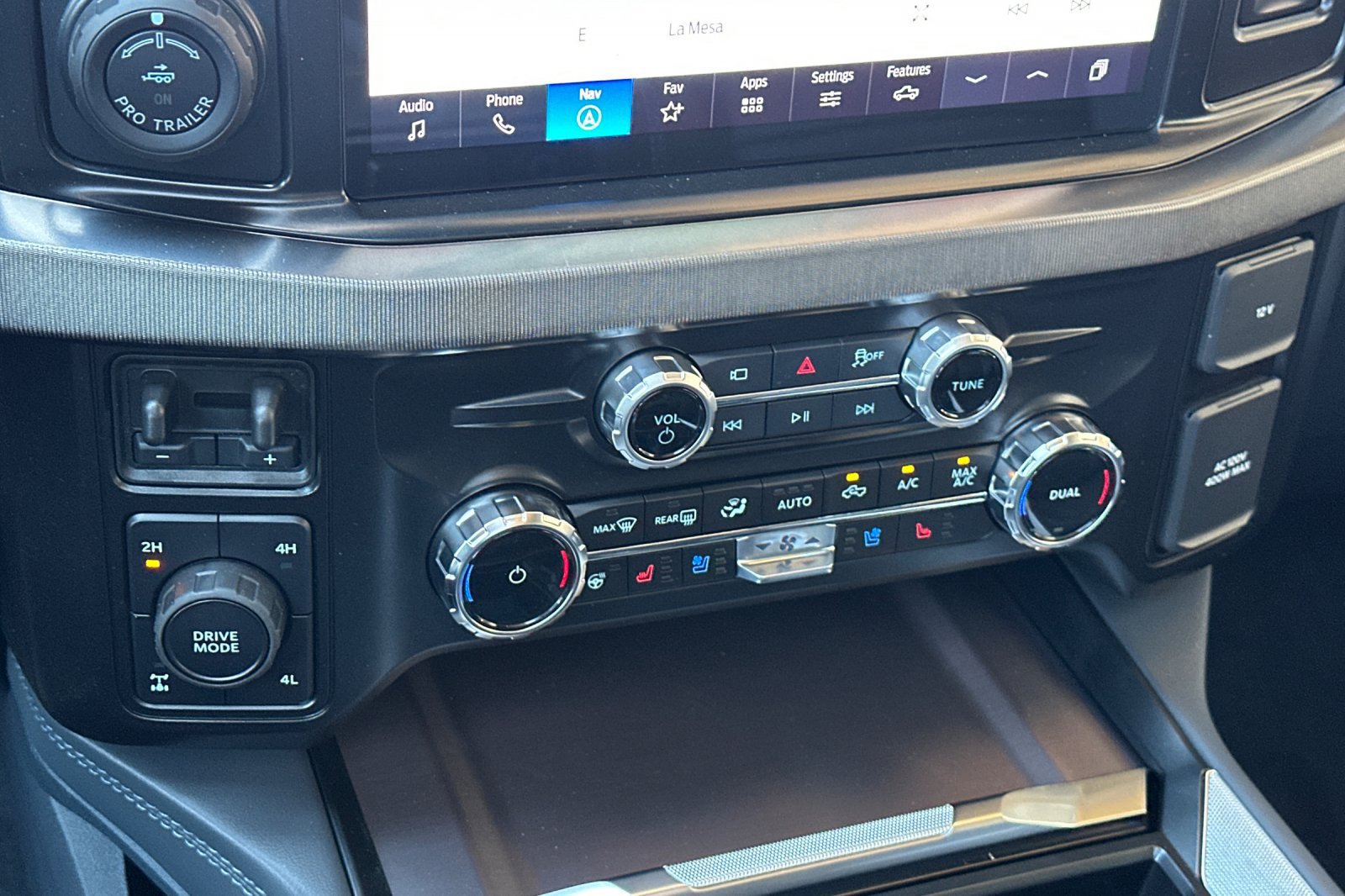 New 2026 Ford F250 Platinum AWD/4WD image 19