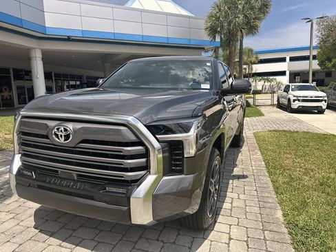 Used 2025 Toyota Tundra Limited AWD/4WD image 20
