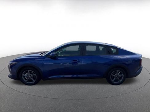 Used 2025 Kia K4 FWD image 9
