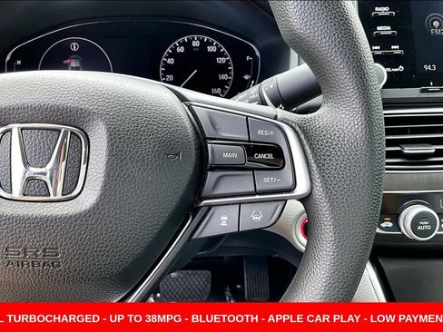 Used 2018 Honda Accord LX image 12