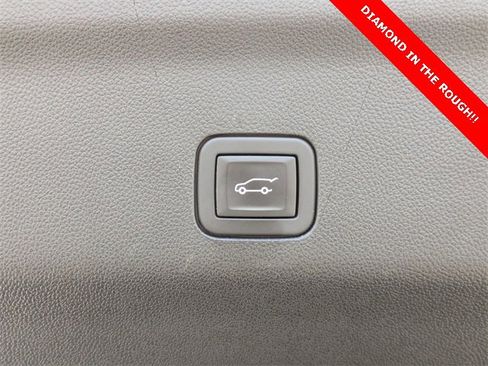 Used 2024 GMC Yukon Denali image 36