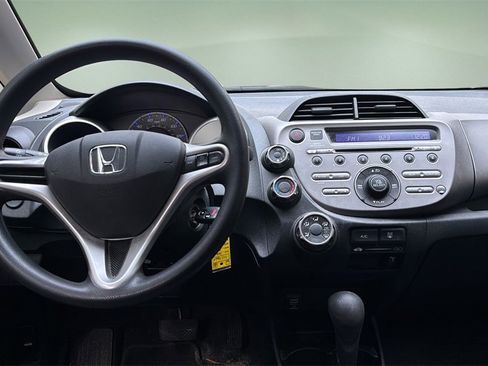 Used 2013 Honda Fit image 12