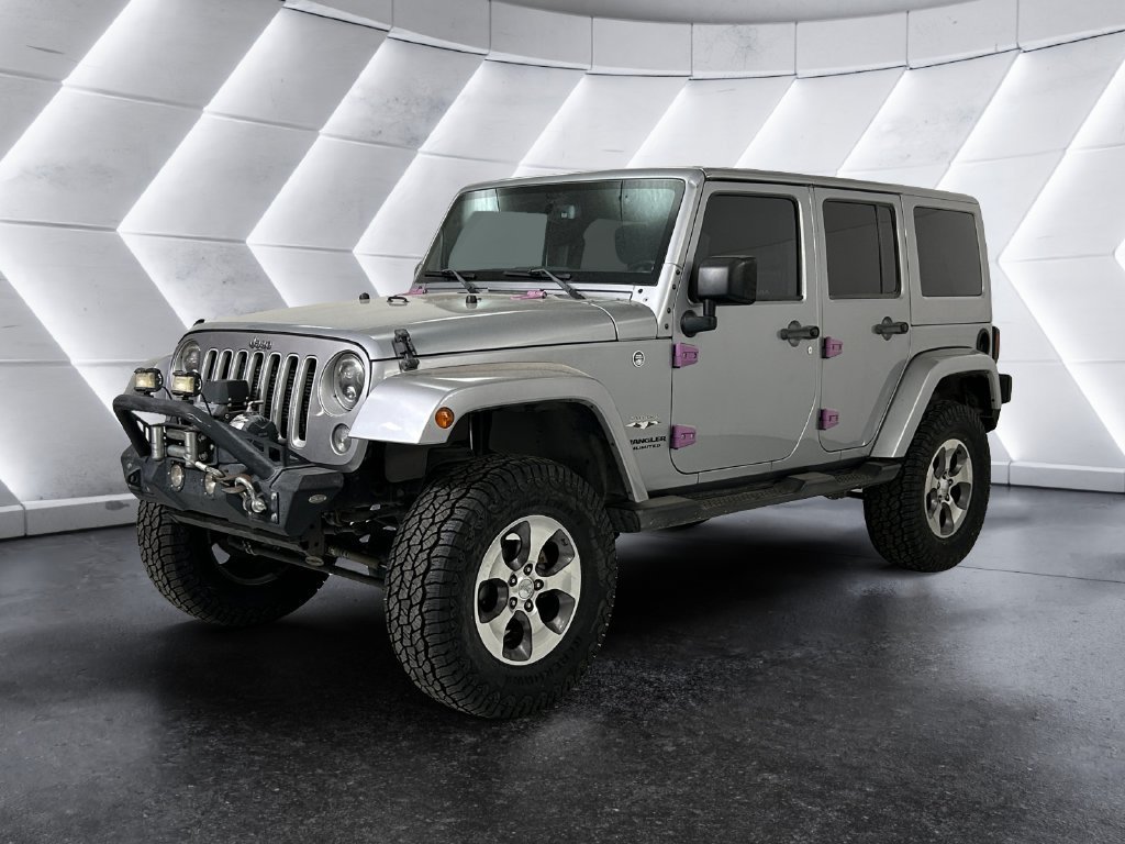 Used 2016 Jeep Wrangler Unlimited Sahara w/ Connectivity Group AWD/4WD image 3