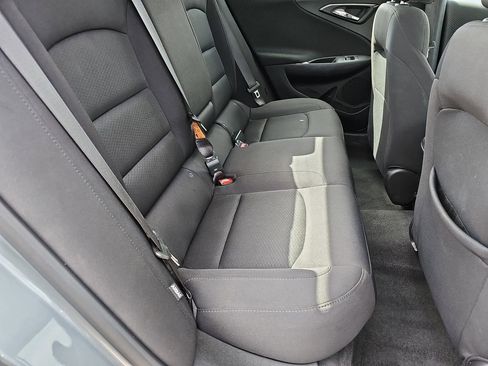 Used 2024 Chevrolet Malibu LT FWD image 16