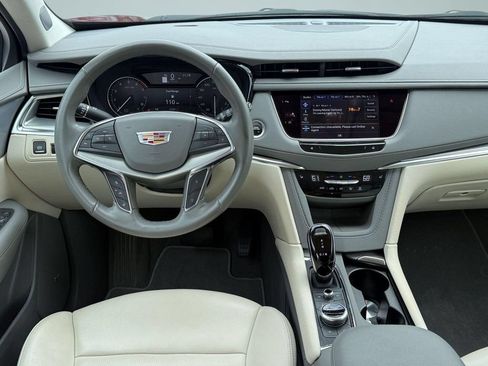 Used 2024 Cadillac XT5 Premium Luxury FWD image 15
