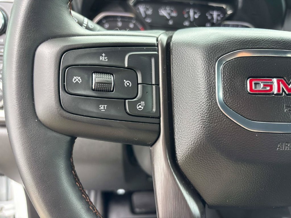 Used 2023 GMC Sierra 2500 AT4 AWD/4WD image 21
