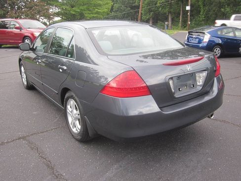 Used 2006 Honda Accord SE image 8
