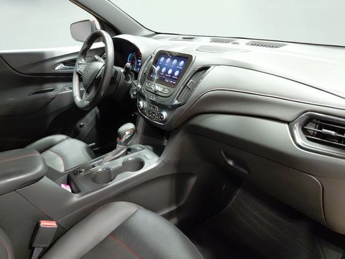 Certified 2022 Chevrolet Equinox RS w/ RS Leather Package AWD/4WD image 15