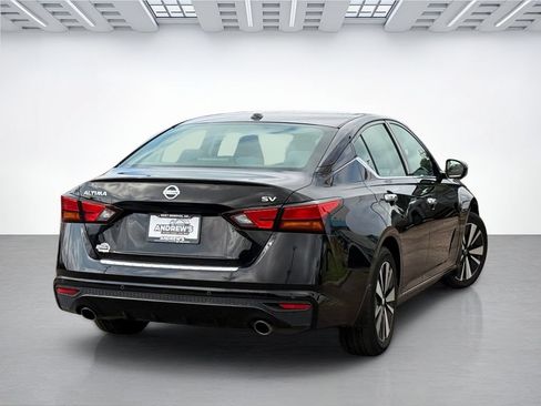 Used 2020 Nissan Altima 2.5 SV FWD image 9