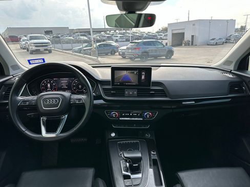 Used 2020 Audi Q5 2.0T Premium Plus w/ Premium Plus Package image 9