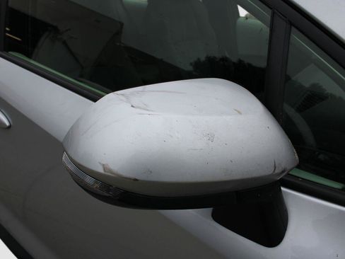 Used 2025 Toyota Corolla SE AWD/4WD image 16